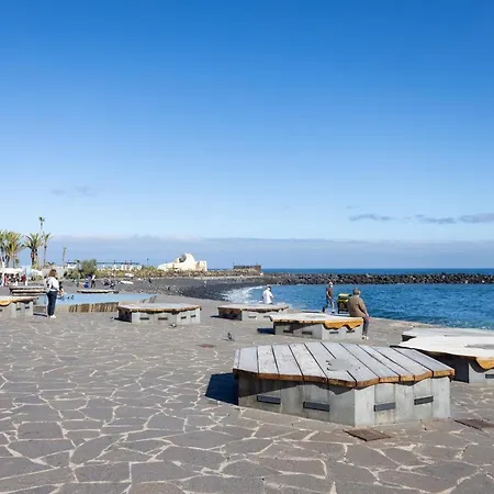 Appartamento Home2book Sea View *
