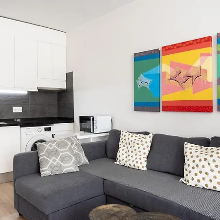 Daire Home2book Sea View *