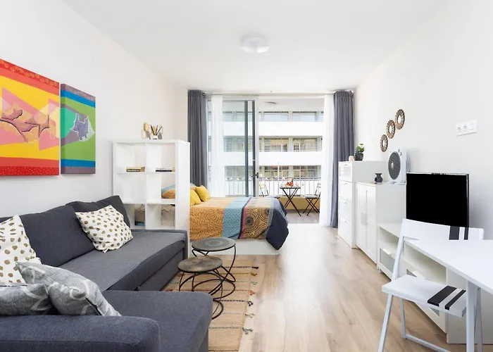 Home2book Sea View Appartement *